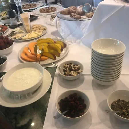 Esplanade 3* Марина-ди-Пьетрасанта